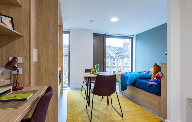 Superior Plus Studio, Venti House, 8 Grove Crescent Road, Stratford, London - Image 1